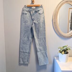 ABERCROMBIE & FITCH The 90s Straight Ultra High Rise Crossover Jeans 28R NWOT
